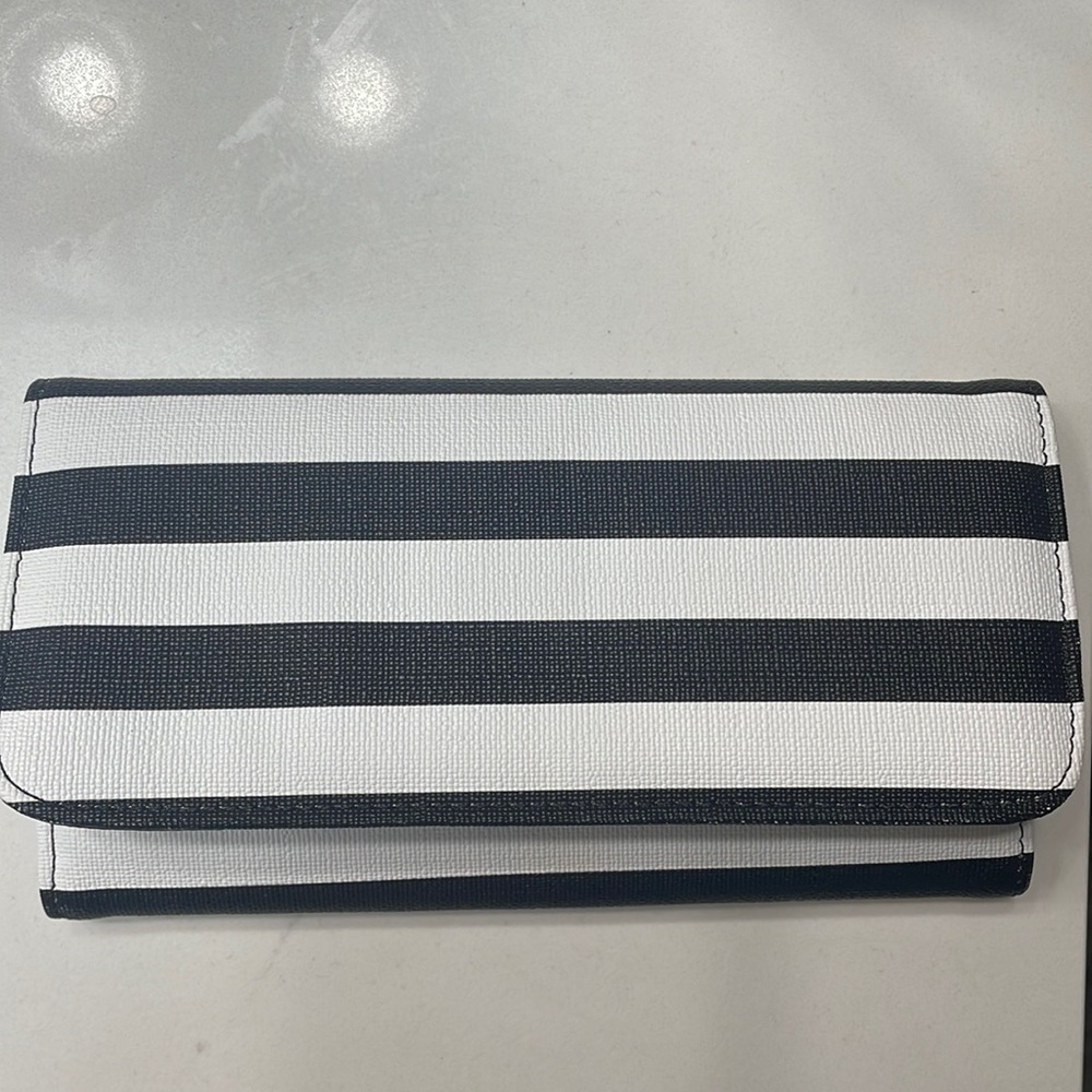 KUT from the Kloth Wallet